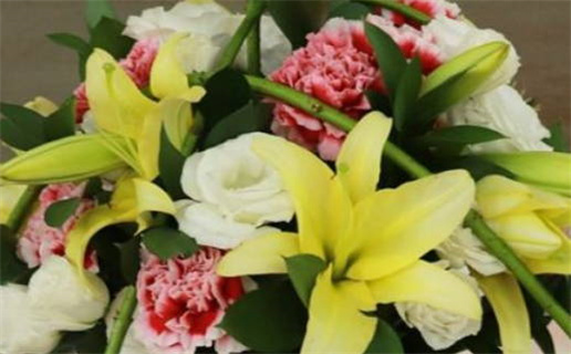 2025年05月02日结婚黄道吉日 是办喜事好日子吗