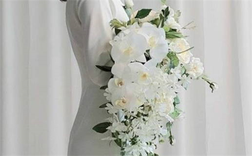 2025年农历腊月廿八领证黄道吉日 今日领证结婚好不好