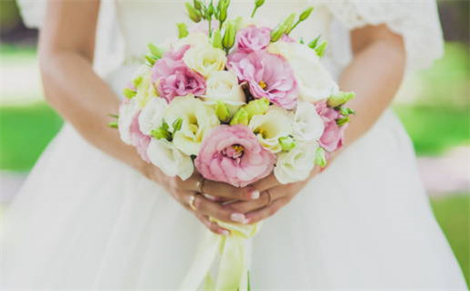 2025年08月06日领证好吗 宜登记结婚吉日查询