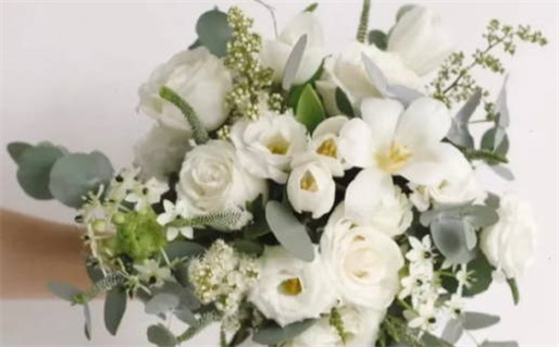 2025年农历闰六月十五是不是领证吉日 今日登记领证好不好